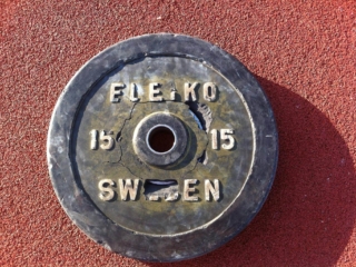 broken bumper plates 1